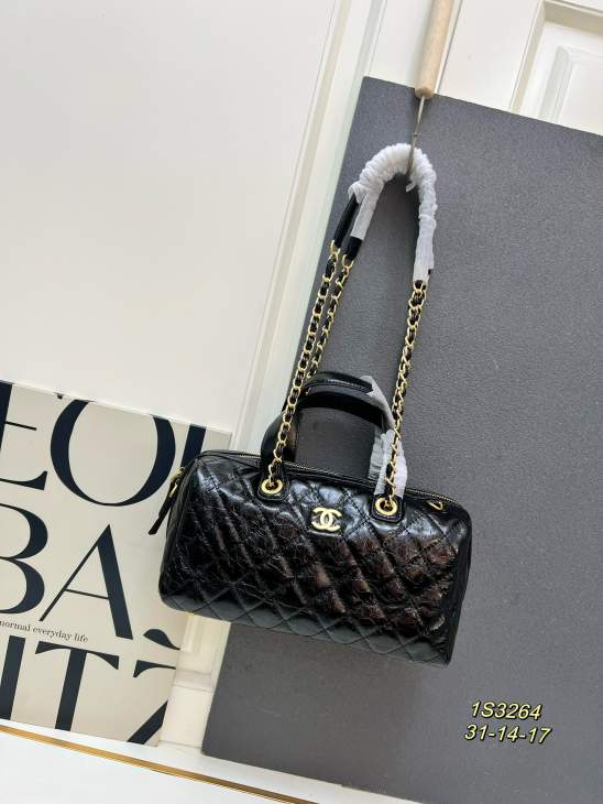 Picture of Chanel Handbags 2 _SKUfw239825590fw